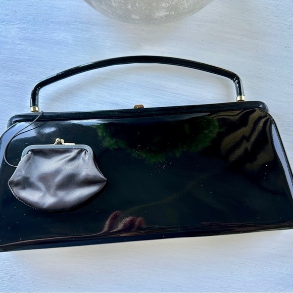 1960’S, AFTER FIVE, CLUTCH BAG OR PURSE WITH HIDDEN INSIDE HANDLE. - Picture 5 of 10